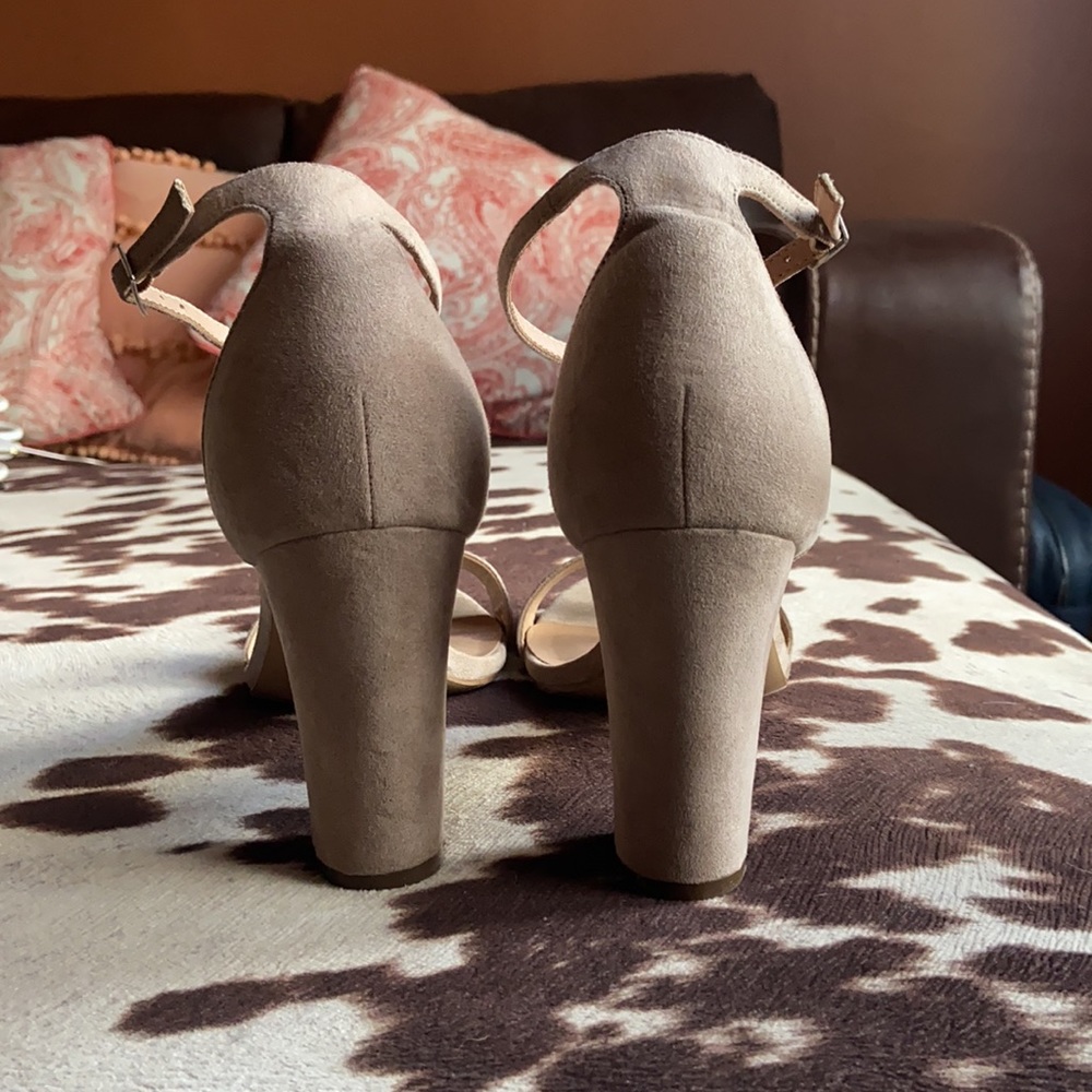 Suede, tan Madden Girl heels. - Picture 3 of 3